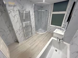 Photo 25- click for photo gallery